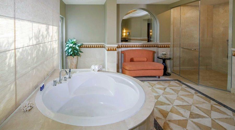 Desert Islands Resort & Spa by Anantara