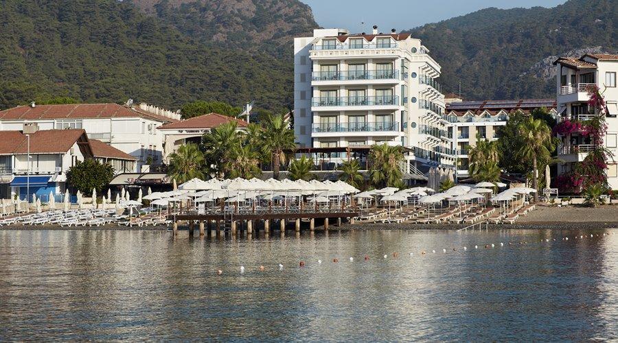 Emre Beach Hotel