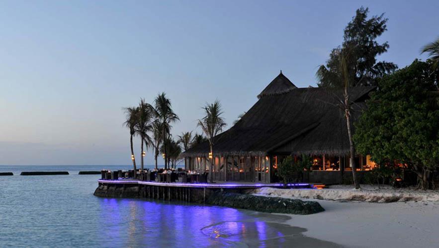 Komandoo Island Resort & Spa