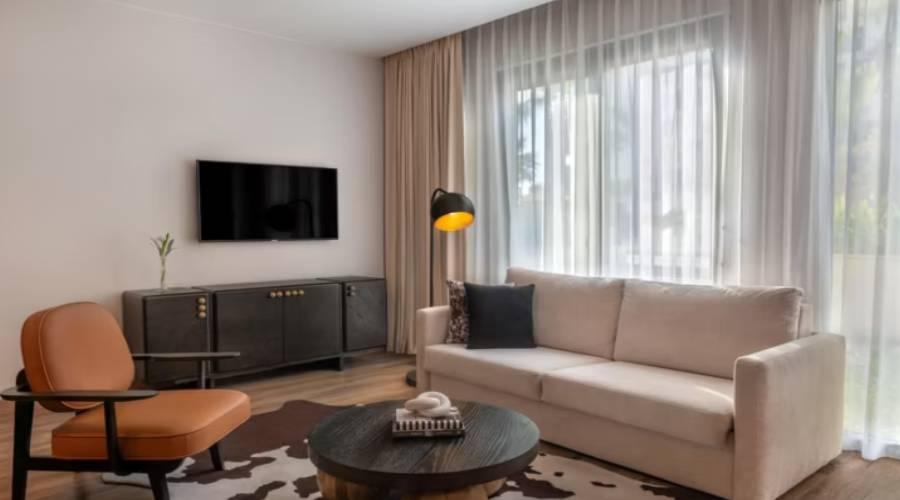 Staybridge Suites Yas Island Abu Dhabi