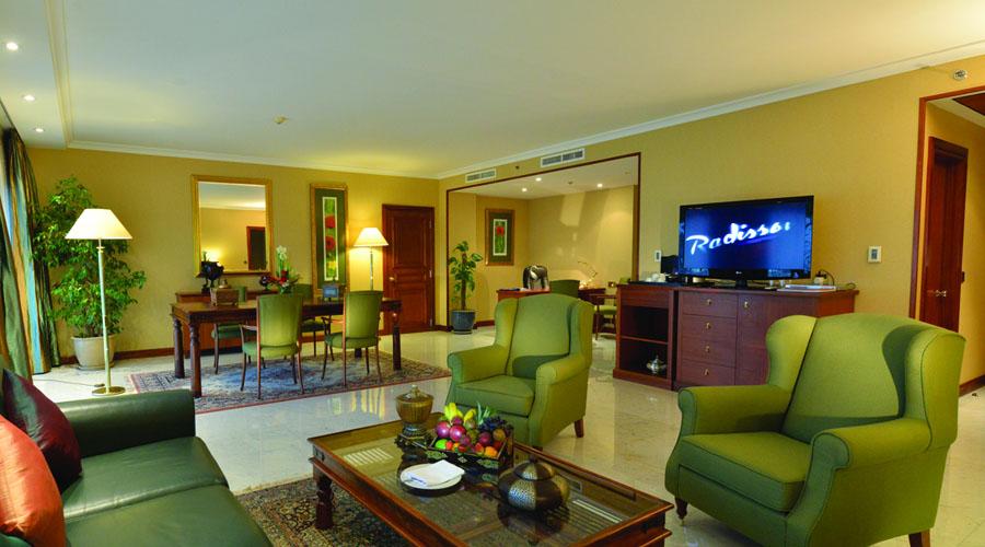 The Diplomat Radisson Blu Hotel, Residence & Spa