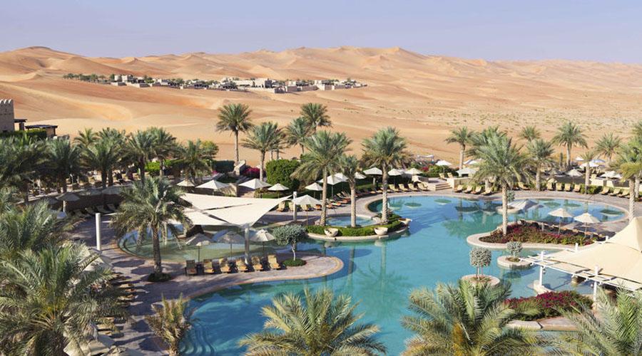 Qasr Al Sarab Desert Resort by Anantara