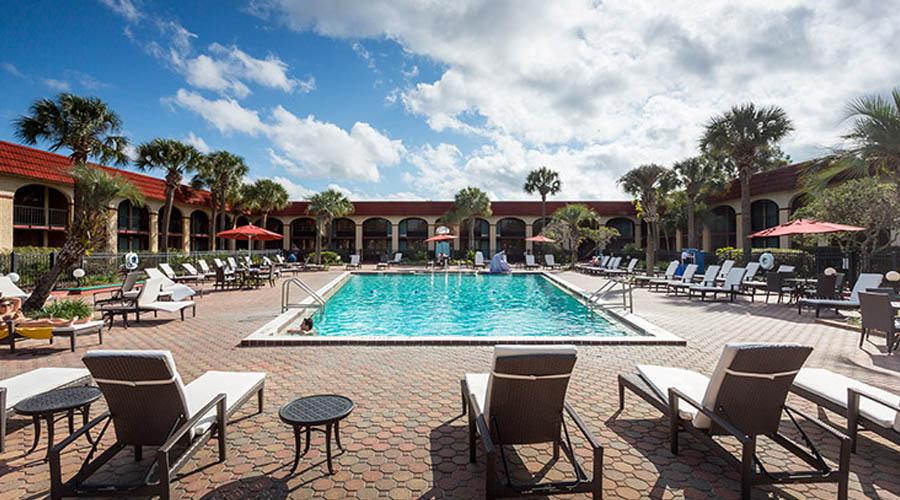 Maingate Lakeside Resort | Halal Holidays