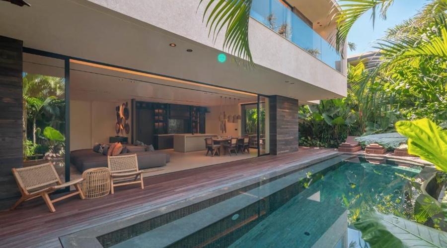 Villa Fiji Berawa