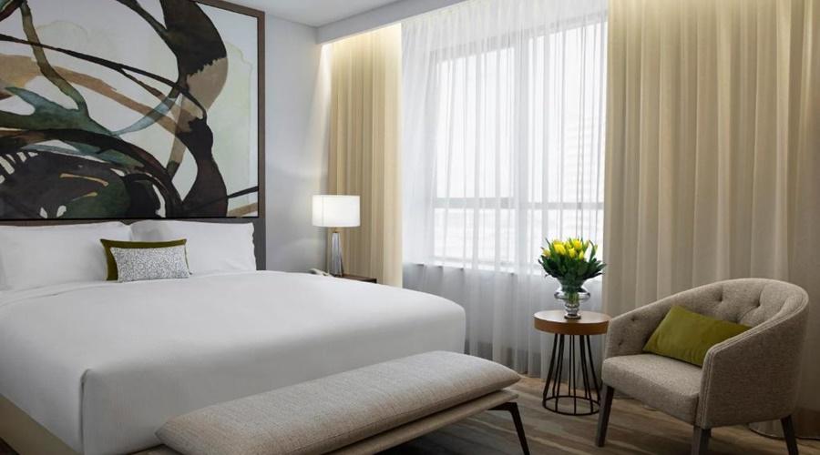 Al Jaddaf Rotana Suite Hotel