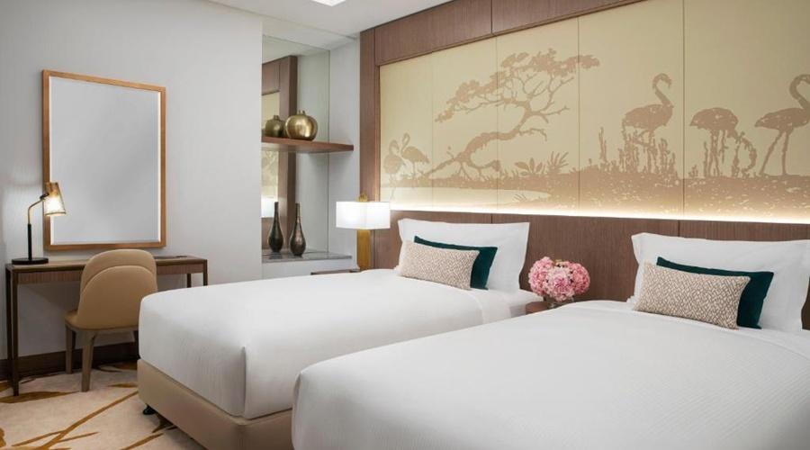 Al Jaddaf Rotana Suite Hotel