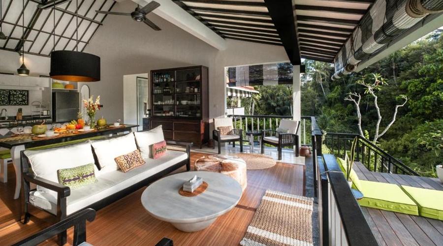 Villa Lepak by the River