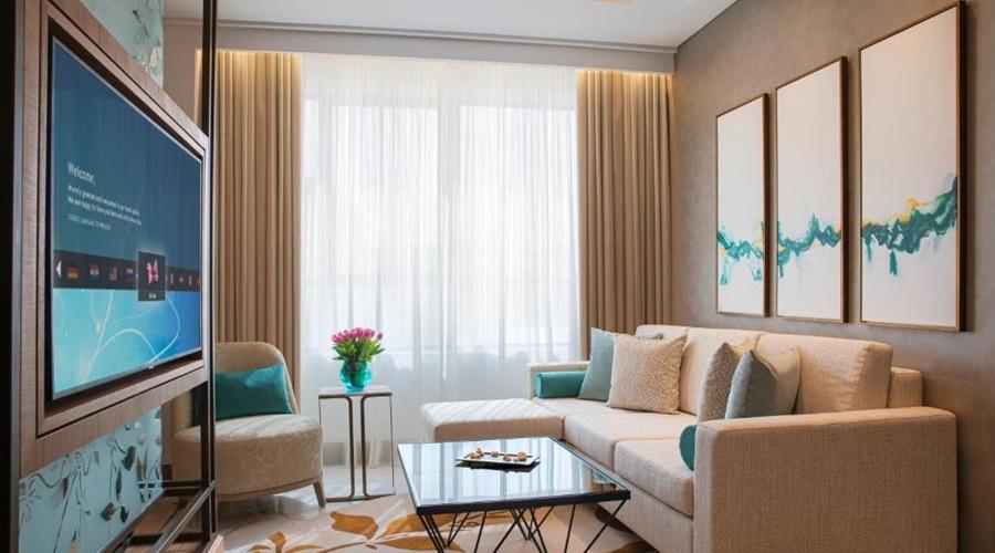 Al Jaddaf Rotana Suite Hotel