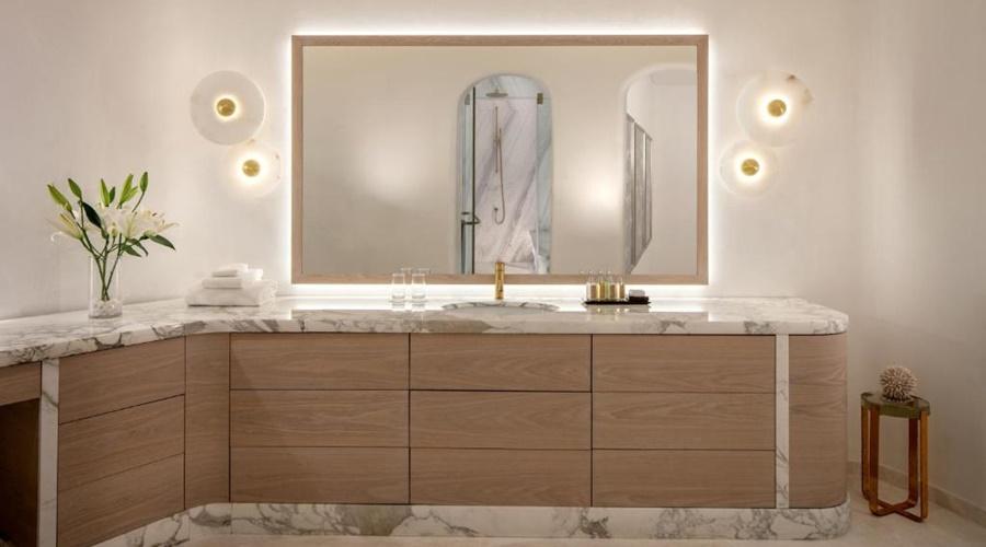 Anantara Santorini Abu Dhabi Retreat