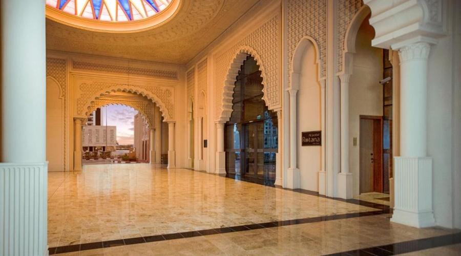 Al Jaddaf Rotana Suite Hotel