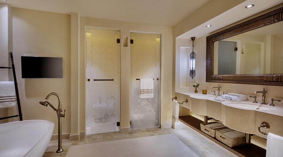 Al Wathba, a Luxury Collection Desert Resort & Spa