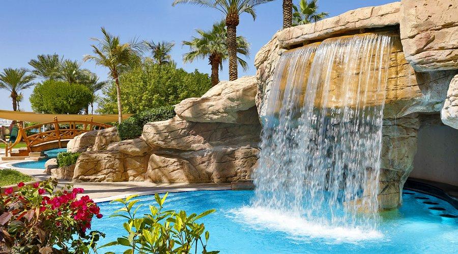 The Ritz Carlton