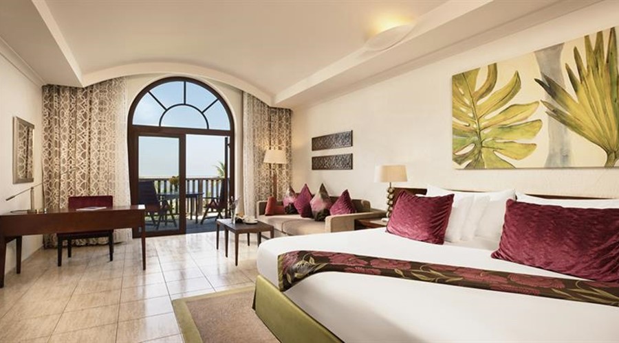 Beachfront Junior Suite
