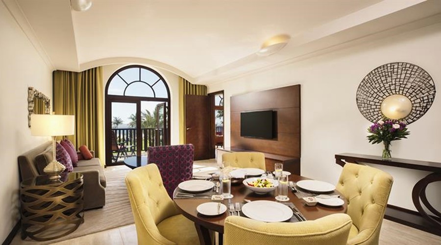 Royal Jasmine One-bedroom Suite